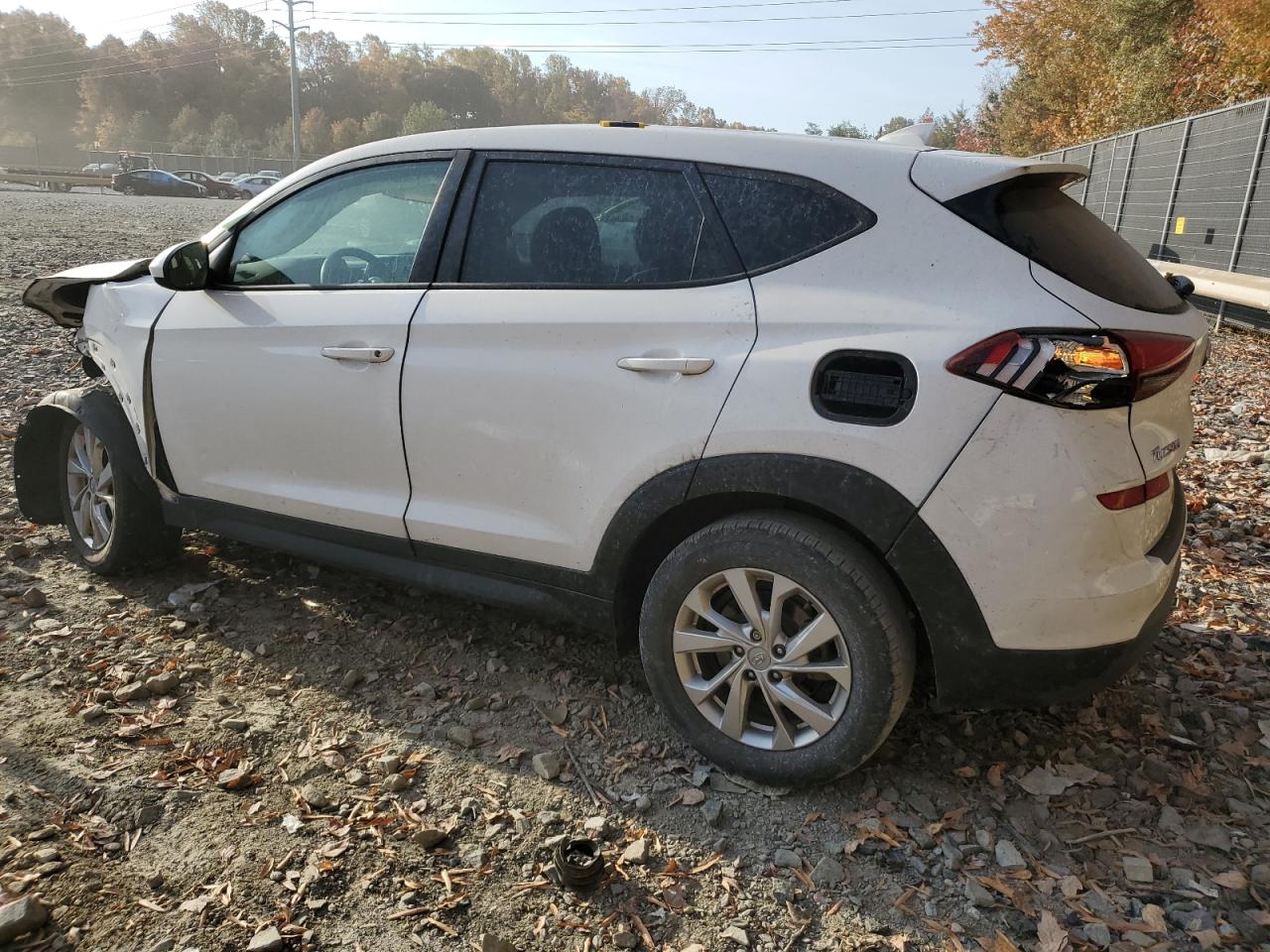 2019 Hyundai Tucson - Image 2