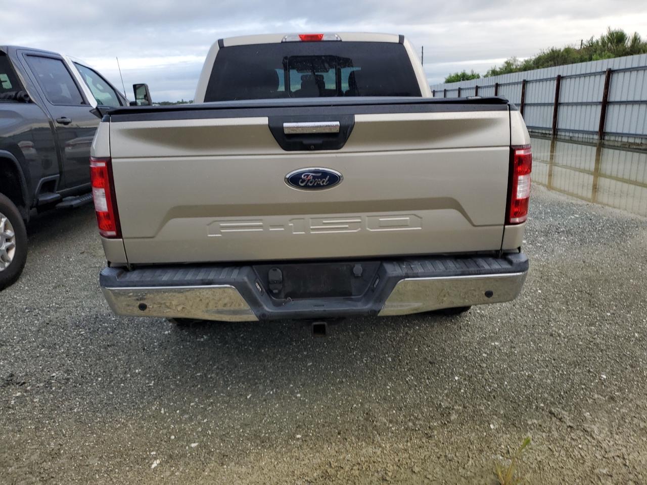 1FTEW1C58JFA76601 2018 Ford F150 Supercrew