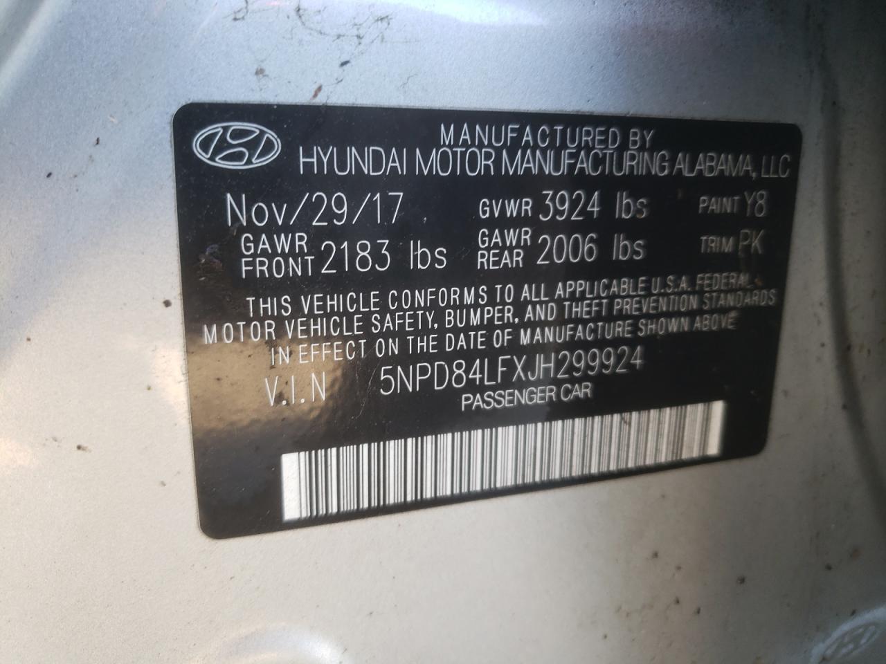 2018 Hyundai Elantra - Image 12
