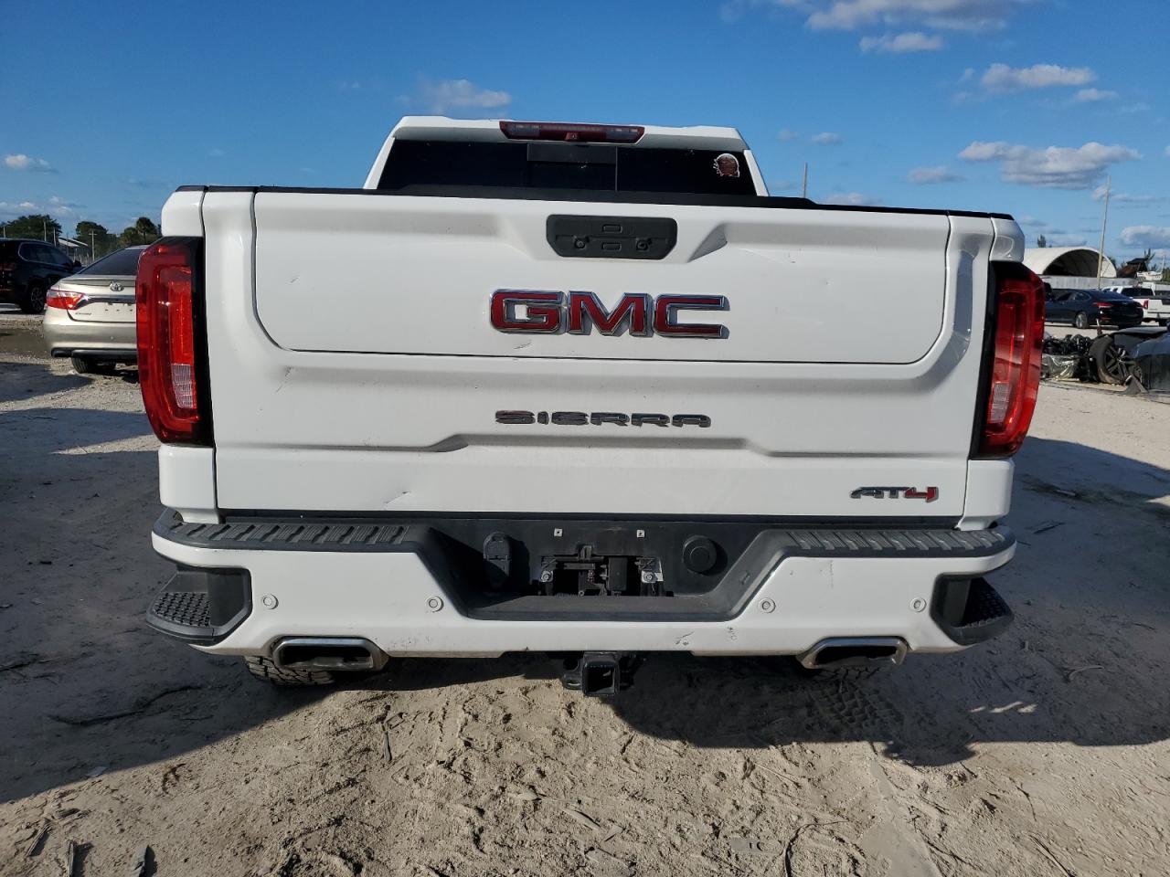 2019 GMC Sierra K1500 At4 VIN: 3GTP9EED1KG123933 Lot: 76180534