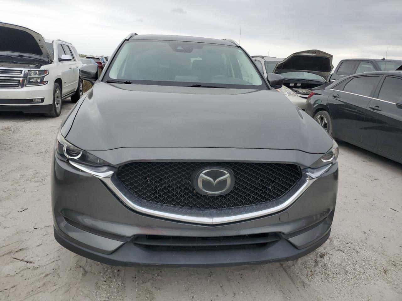 JM3KFACM4K0671807 2019 Mazda Cx-5 Touring