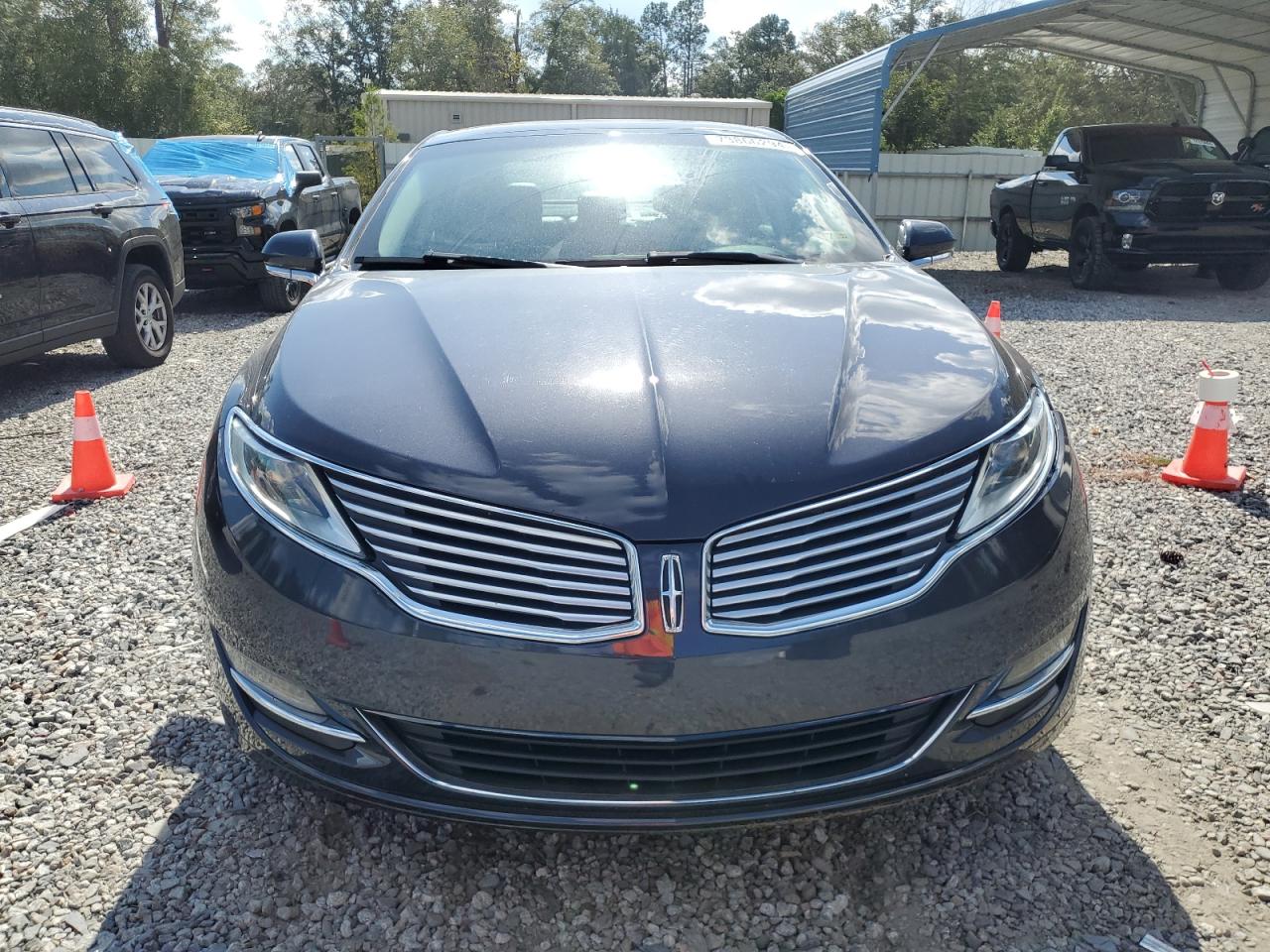 2013 Lincoln MKZ - Image 5