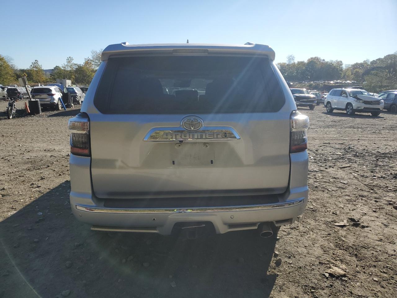 2022 Toyota 4Runner Limited VIN: JTEKU5JR4N5997954 Lot: 75890974