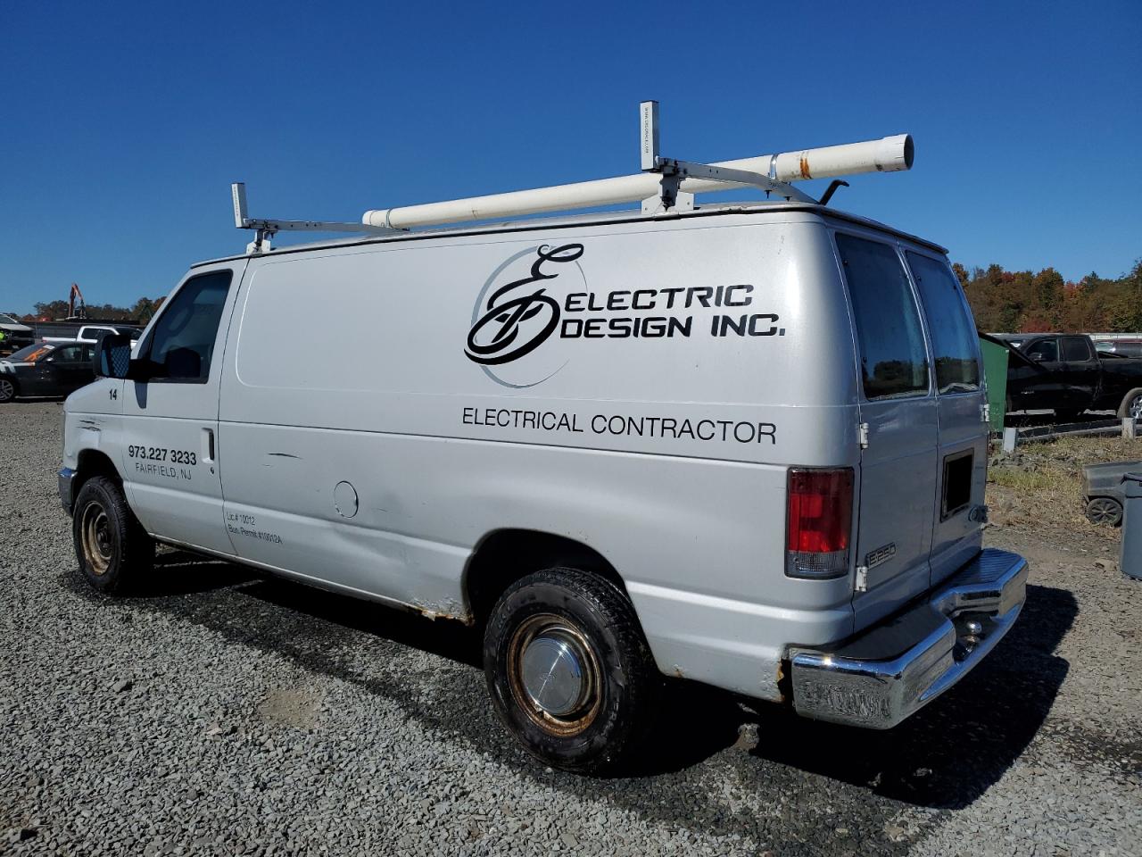 2008 Ford Econoline - Image 2