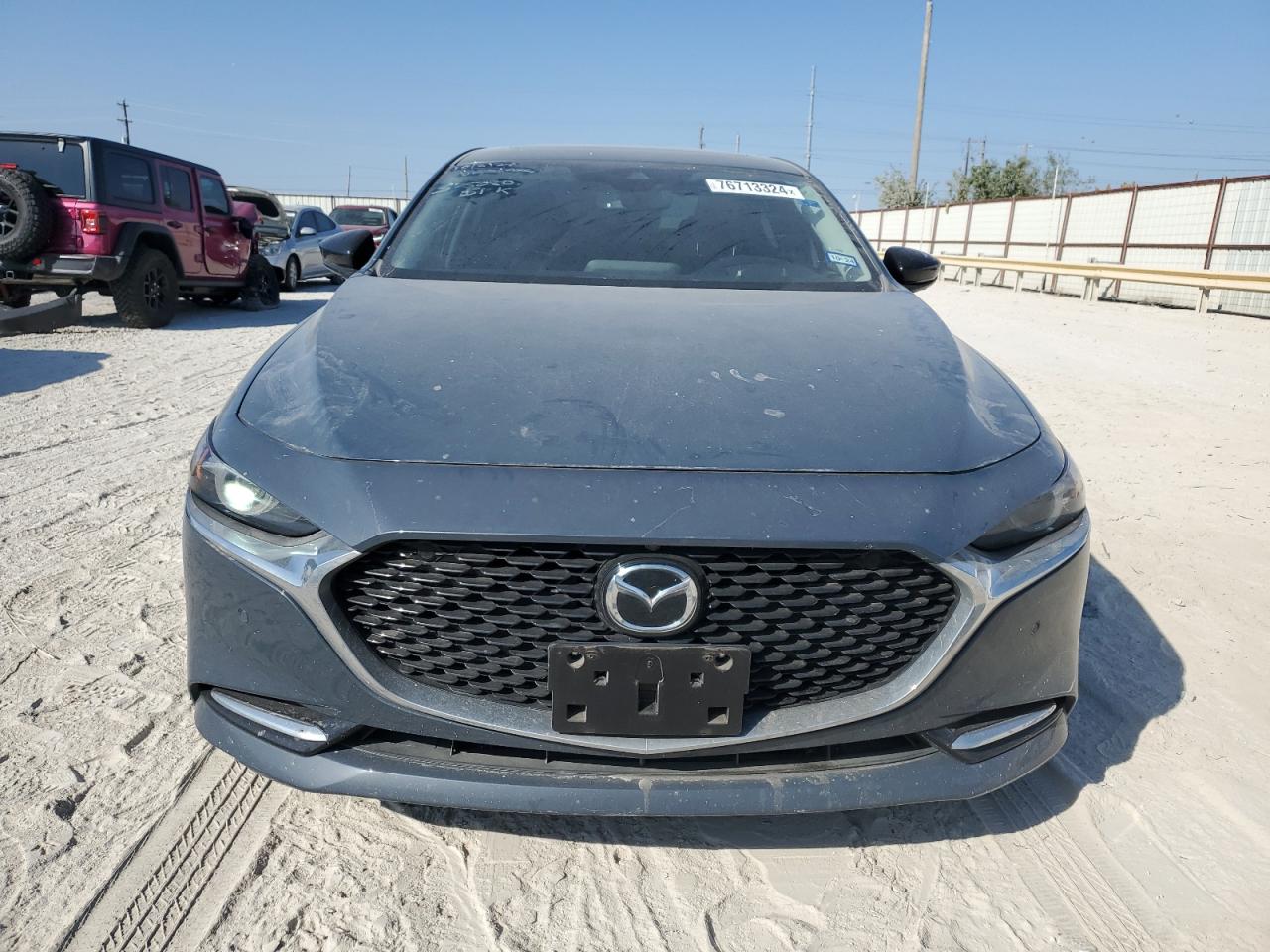 2022 Mazda 3 - Image 5