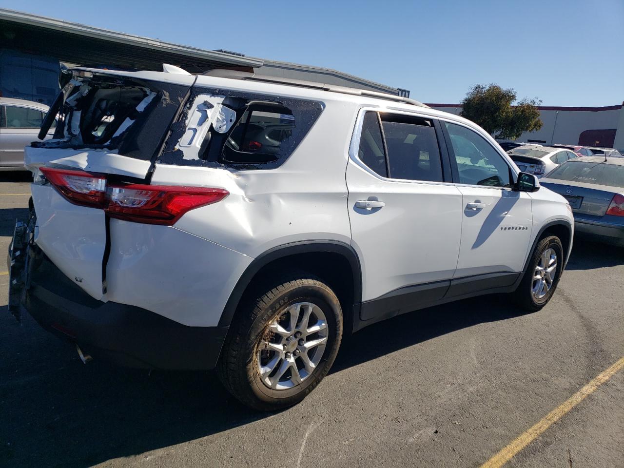 2019 Chevrolet Traverse - Image 3