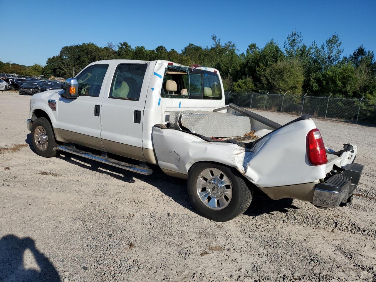 2008 Ford F250 - Image 2
