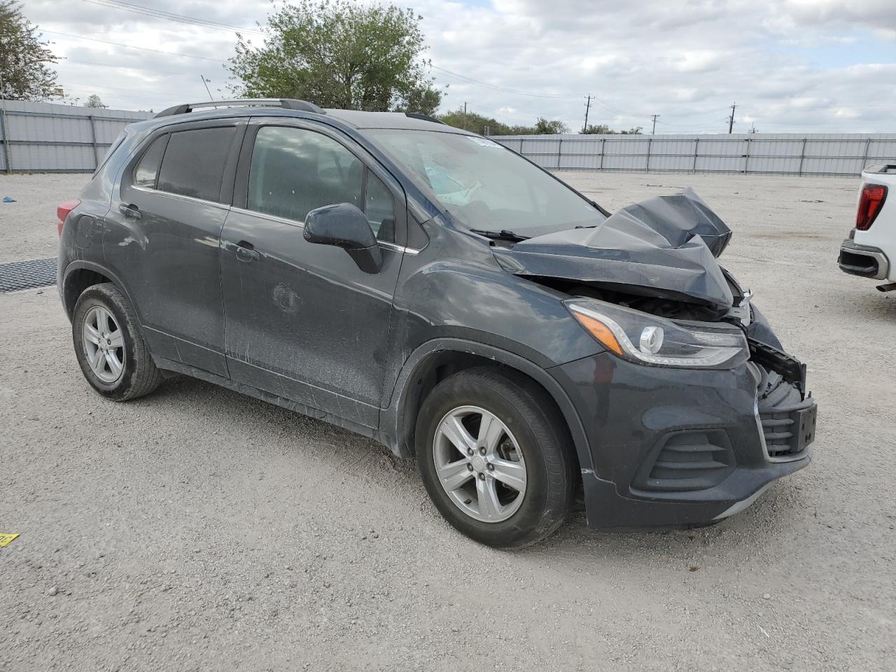 2019 Chevrolet Trax - Image 4