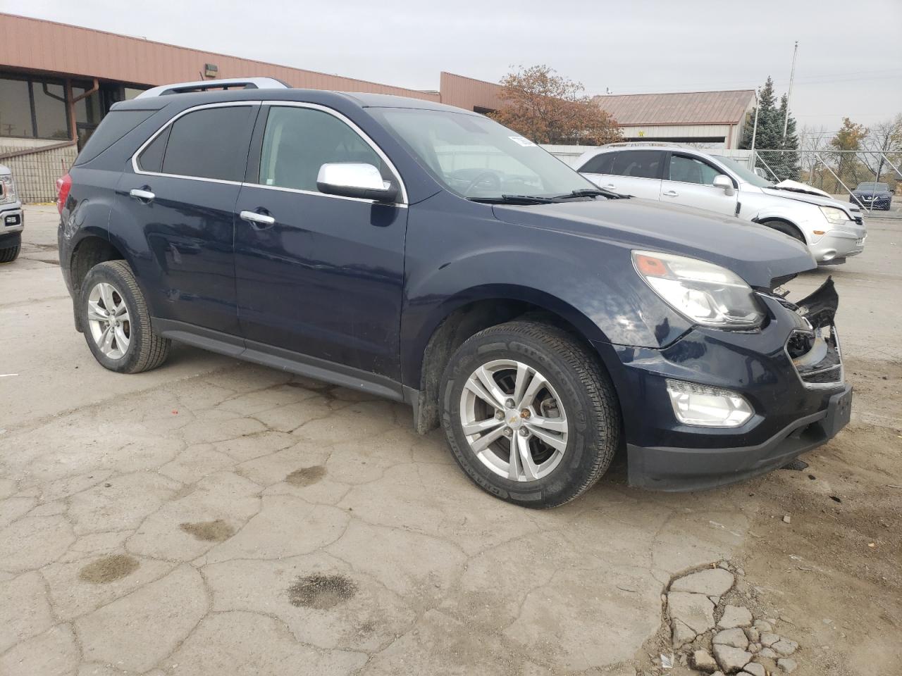 2017 Chevrolet Equinox - Image 4