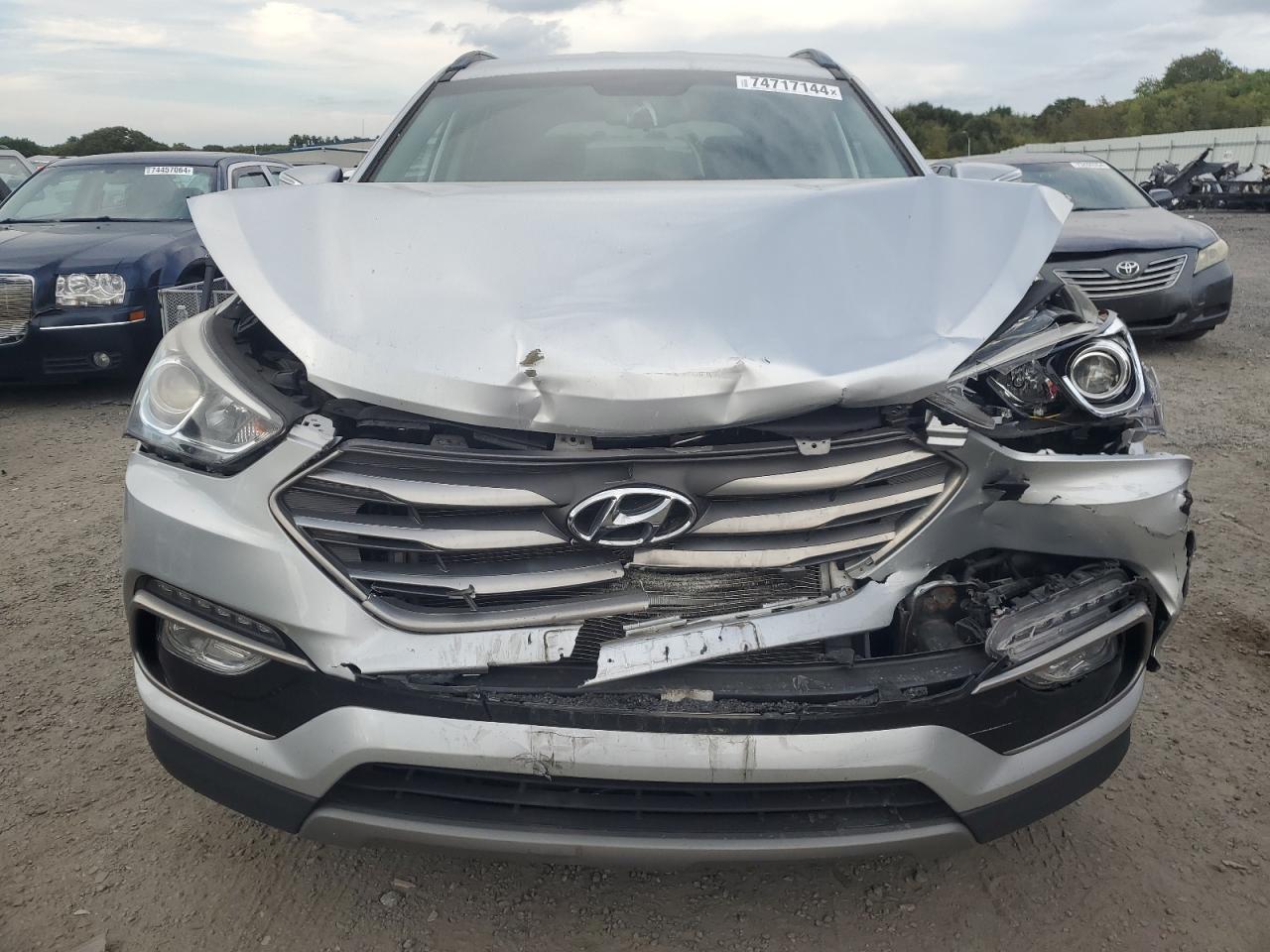 2018 Hyundai Santa Fe - Image 5