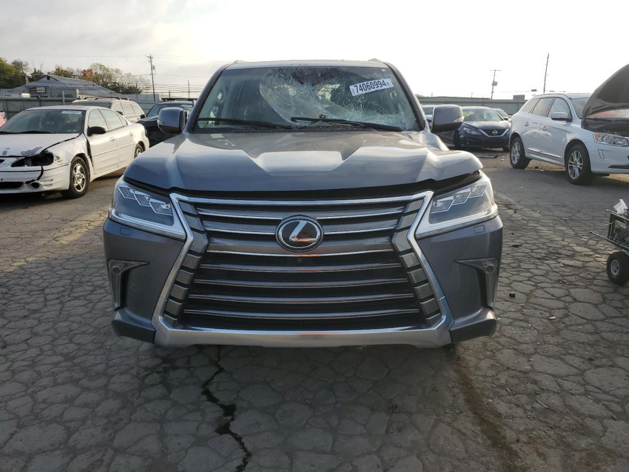 JTJHY7AX8G4196267 2016 Lexus Lx 570