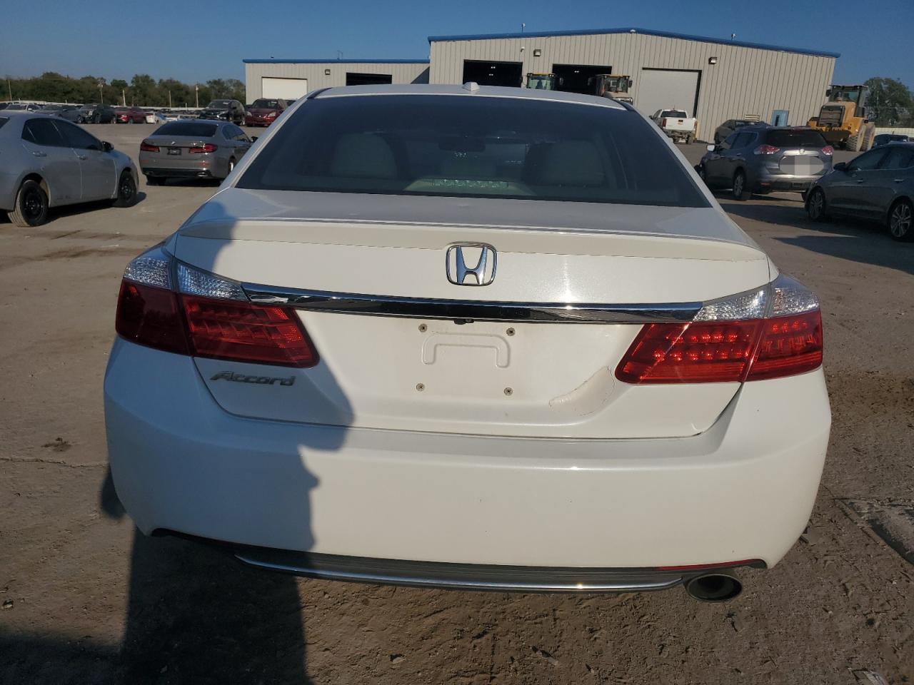 2015 Honda Accord Exl VIN: 1HGCR2F85FA015545 Lot: 74314484