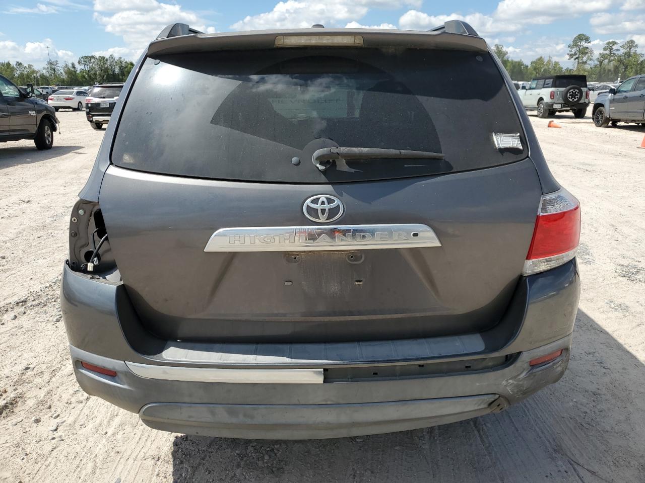 2011 Toyota Highlander Base VIN: 5TDZA3EH8BS008514 Lot: 74674884