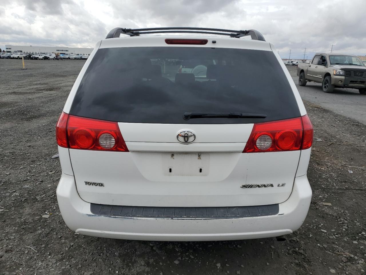 2008 Toyota Sienna Ce VIN: 5TDZK23C28S198592 Lot: 76354594