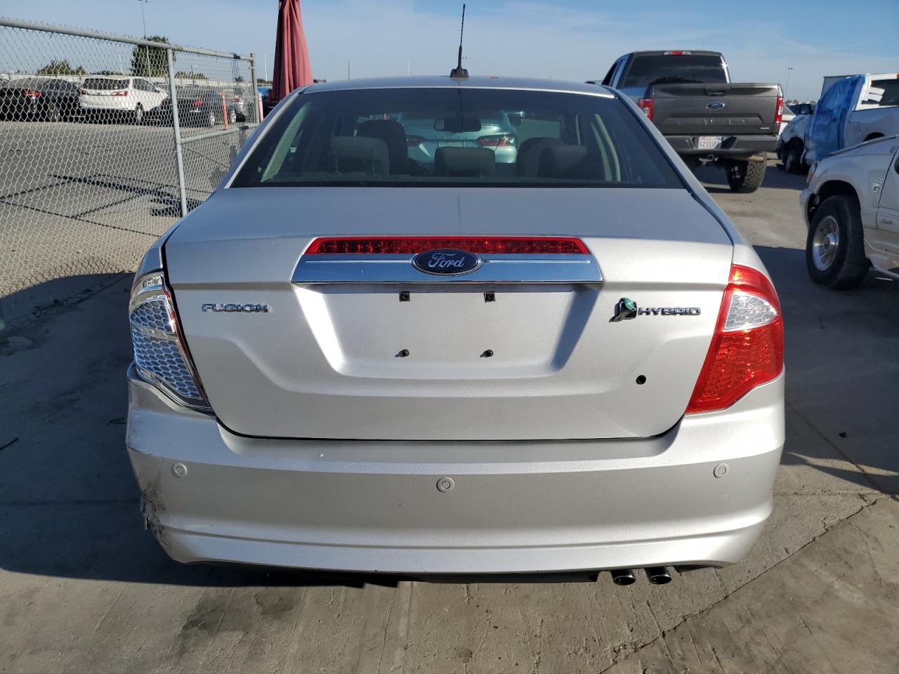 2010 Ford Fusion Hybrid VIN: 3FADP0L35AR298426 Lot: 75354824