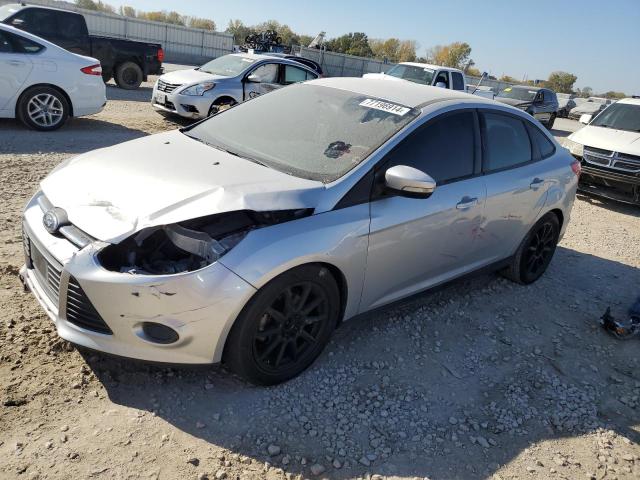 Sedans FORD FOCUS 2014 Silver