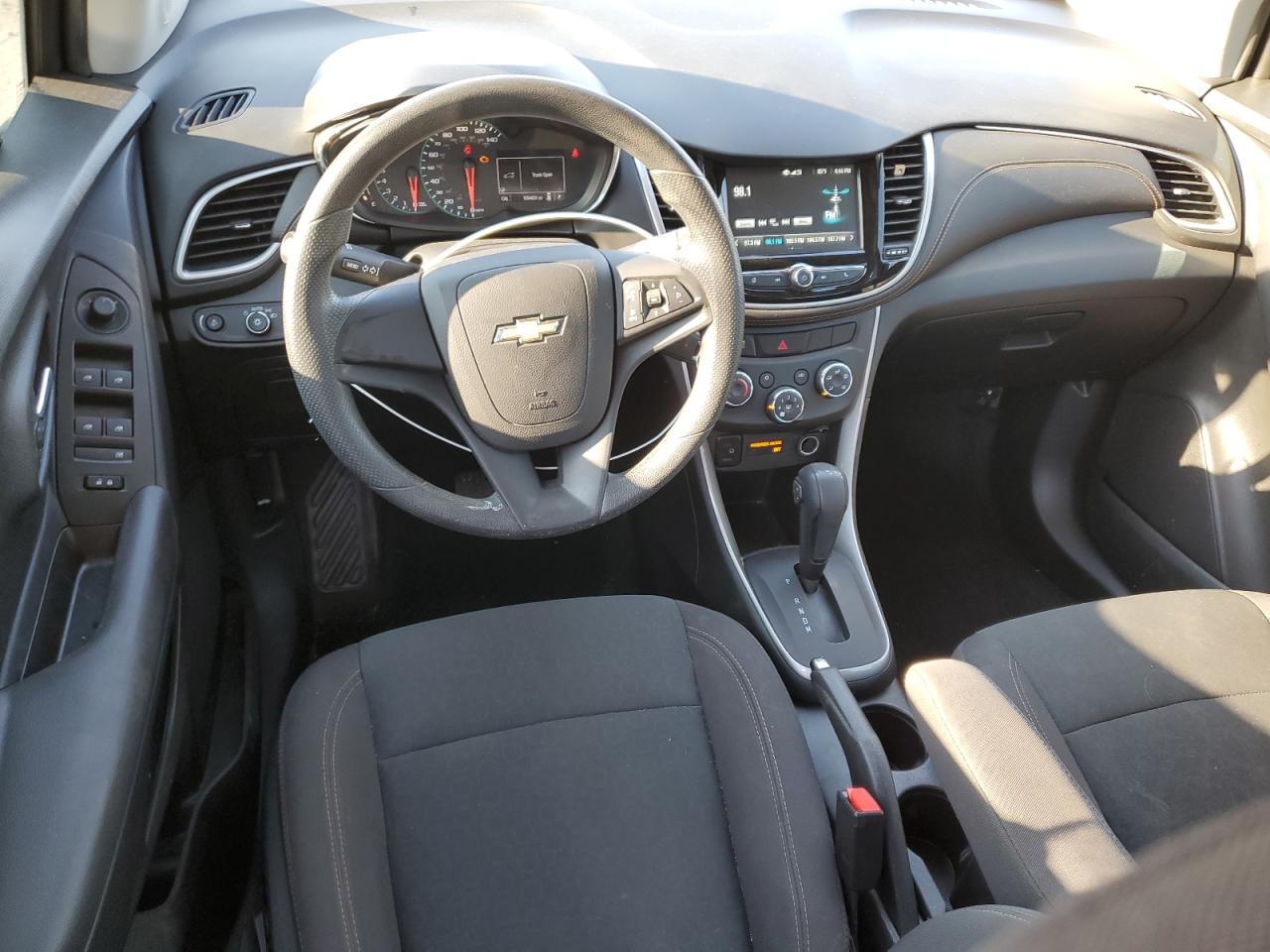 2017 Chevrolet Trax - Image 8