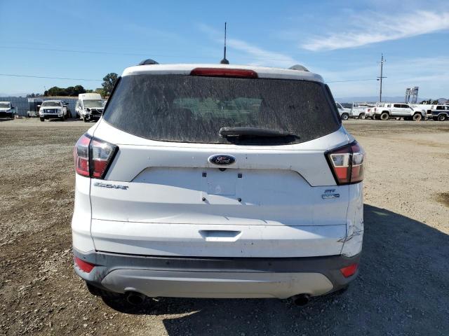  FORD ESCAPE 2017 Biały