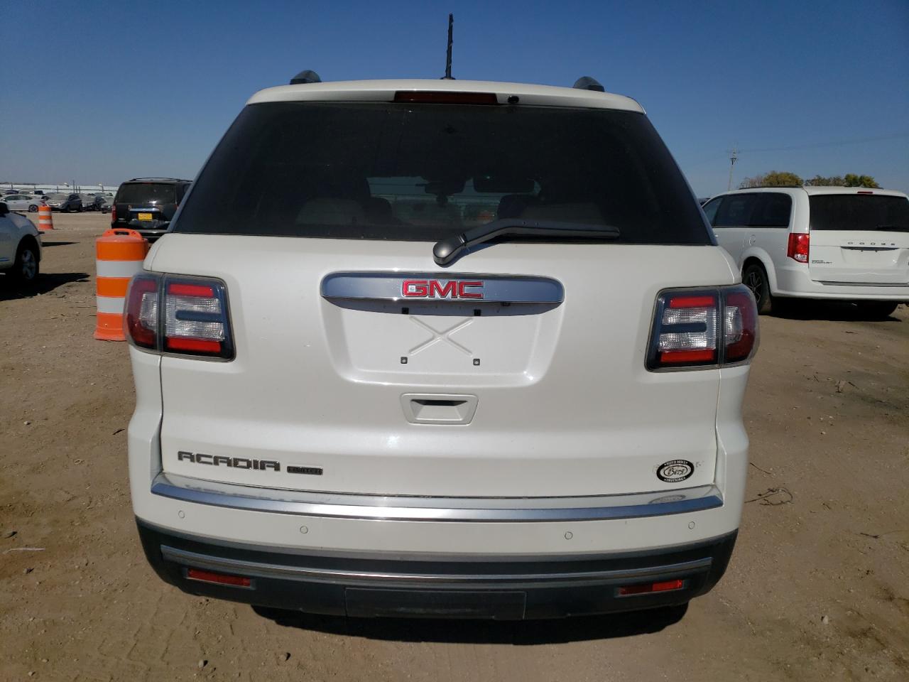 1GKKRSKD9HJ231368 2017 GMC Acadia Limited Slt-2