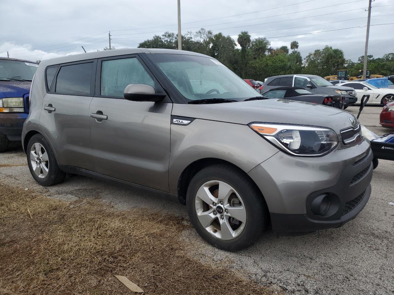 KNDJN2A20K7686942 2019 Kia Soul