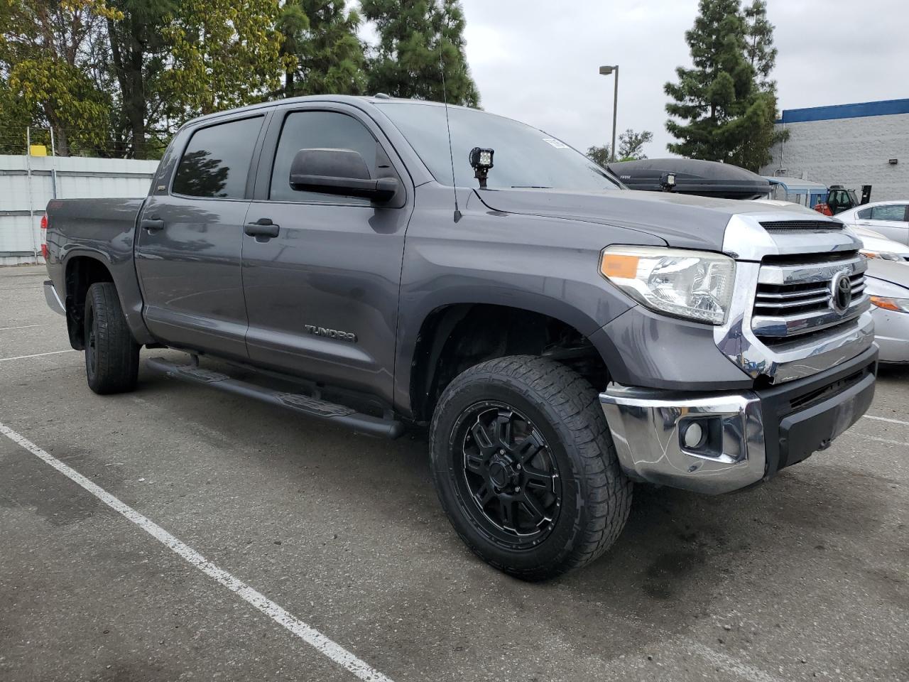 VIN 5TFEM5F17GX101920 2016 TOYOTA TUNDRA no.4