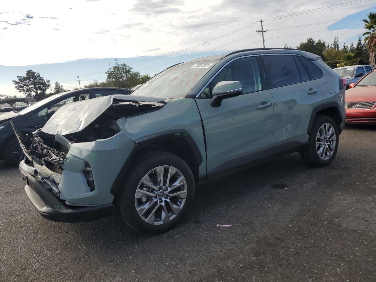 2022 Toyota RAV 4 - Image 1