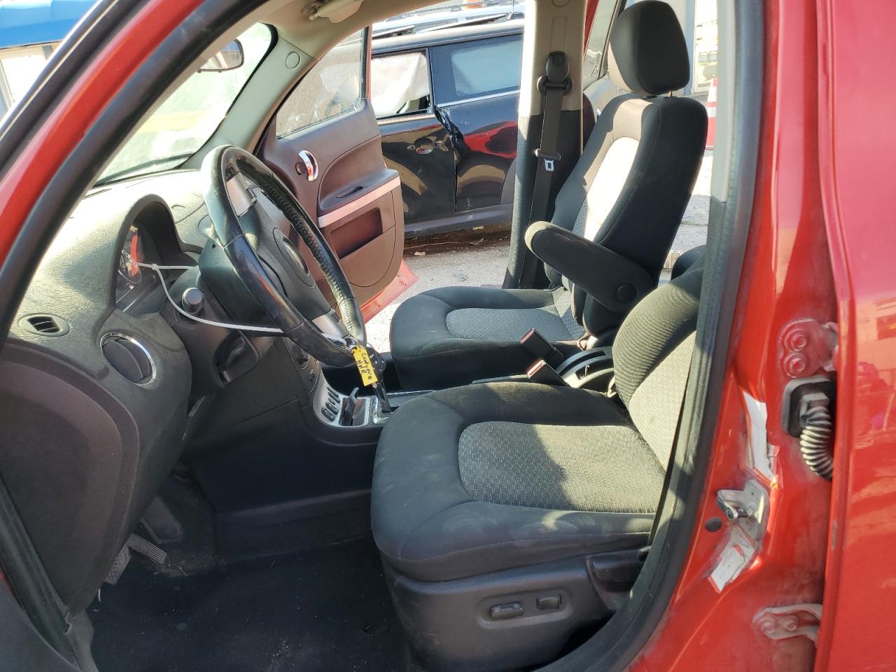 2008 Chevrolet HHR - Image 7