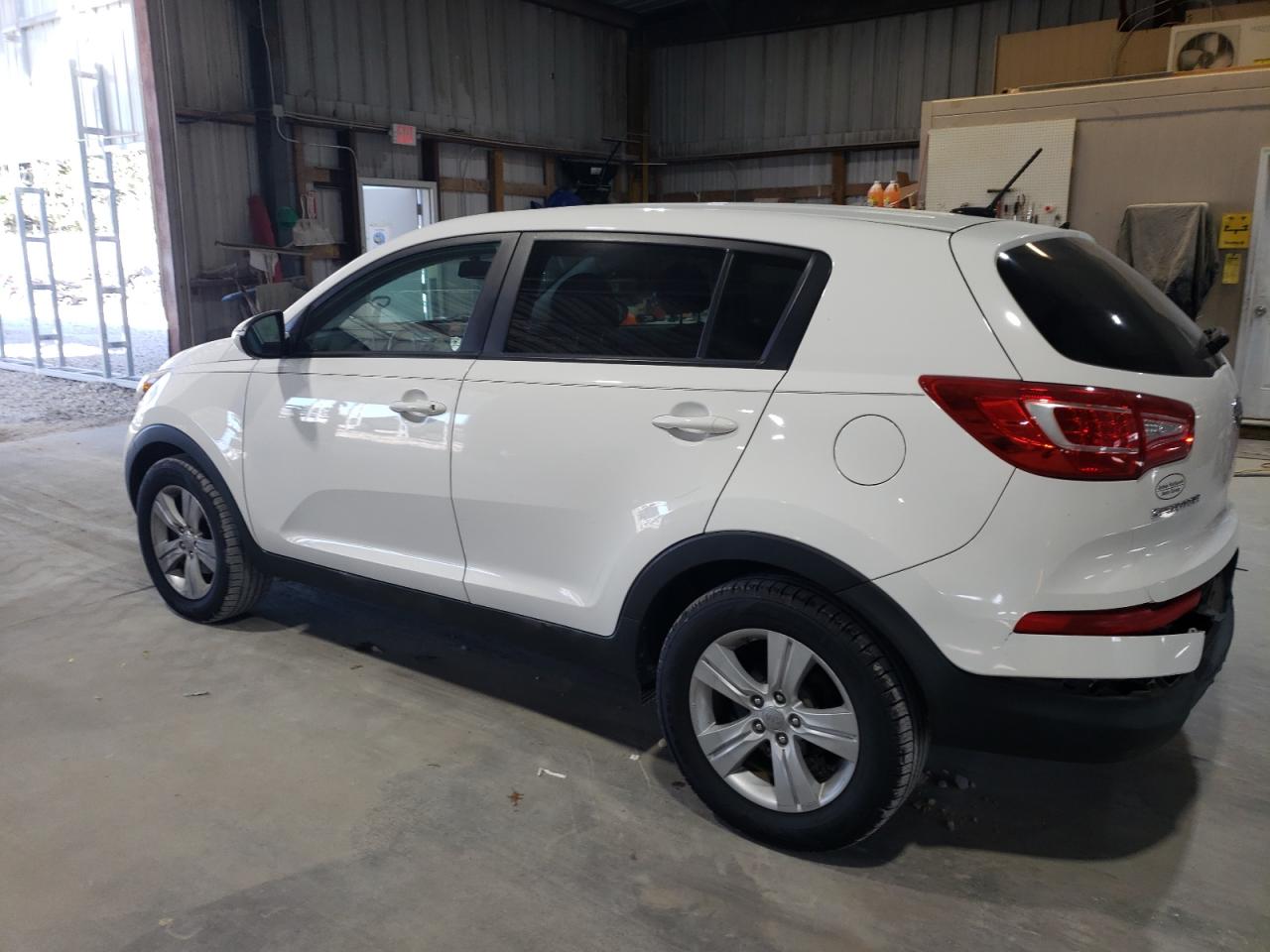 VIN KNDPB3A26D7469651 2013 KIA SPORTAGE no.2