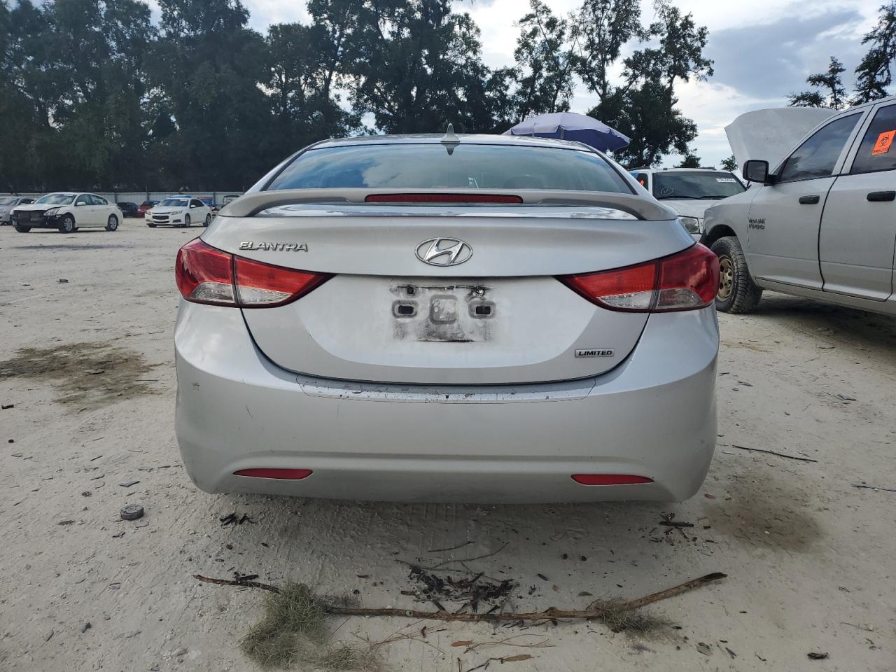 KMHDH4AE6DU693808 2013 Hyundai Elantra Gls