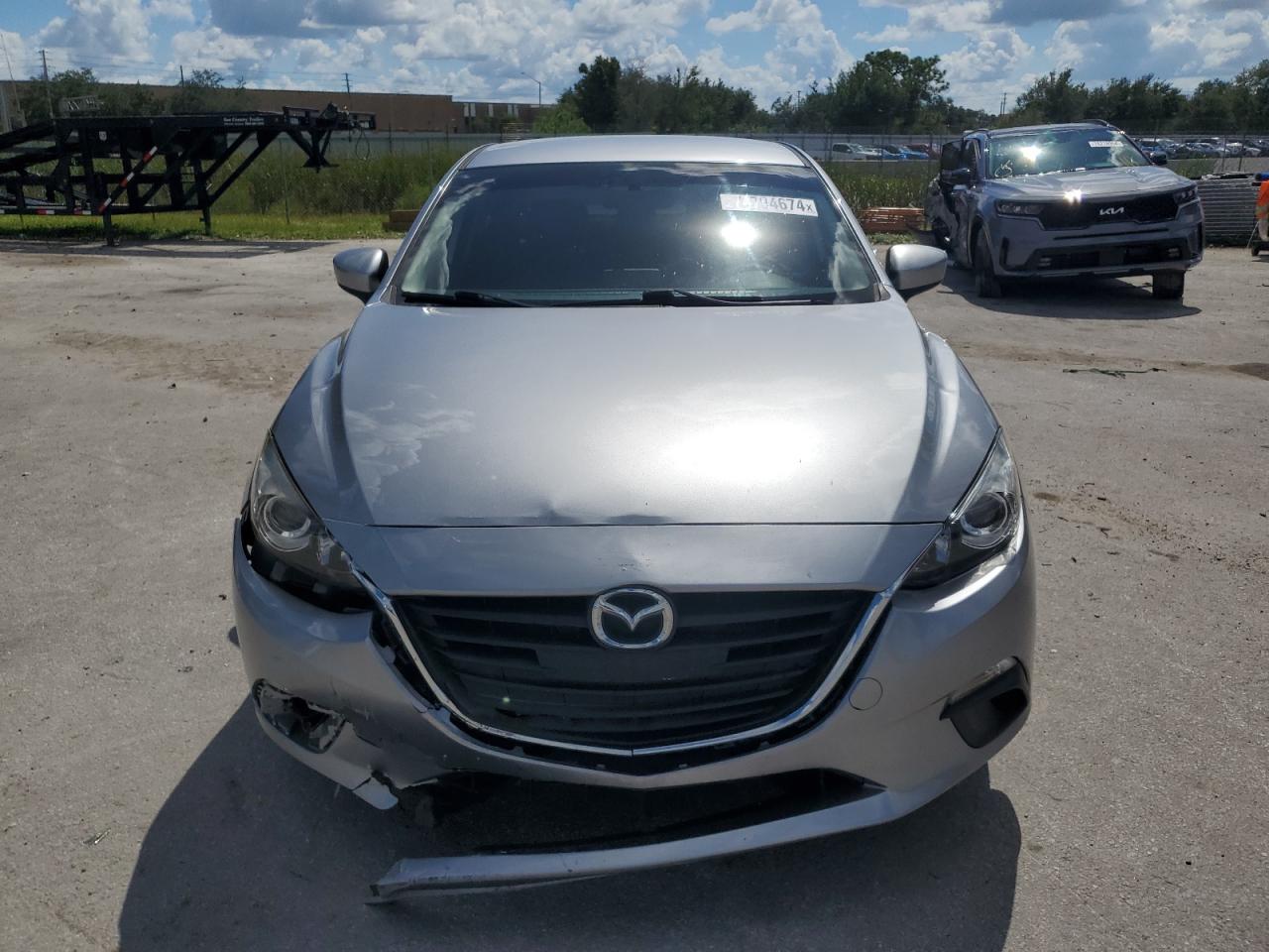 2016 Mazda 3 - Image 5