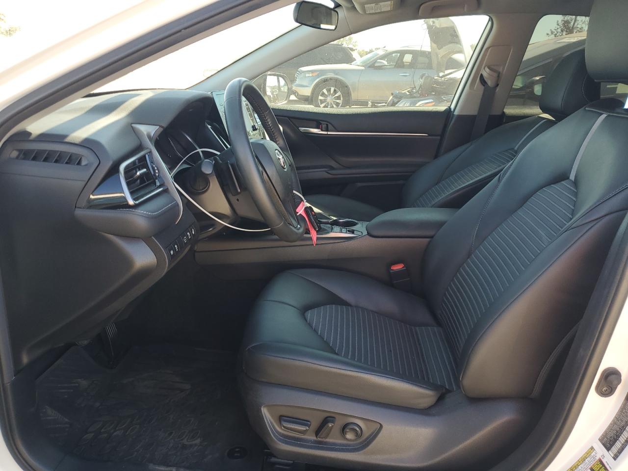2021 Toyota Camry - Image 7