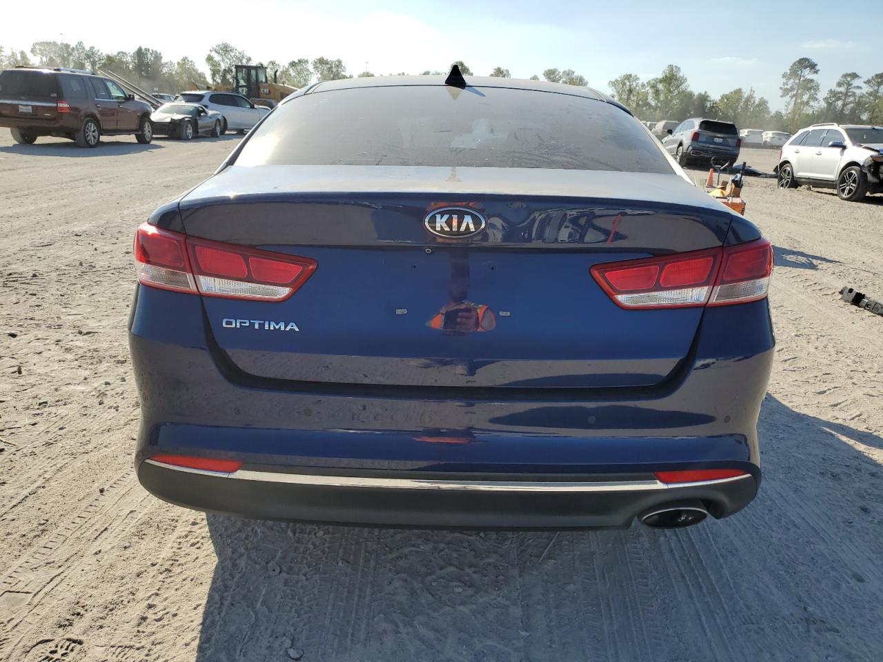 2018 Kia Optima Lx VIN: 5XXGT4L31JG270177 Lot: 77630664