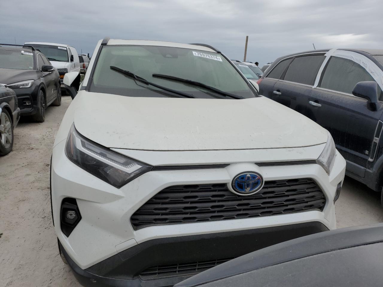 2022 Toyota RAV 4 - Image 5