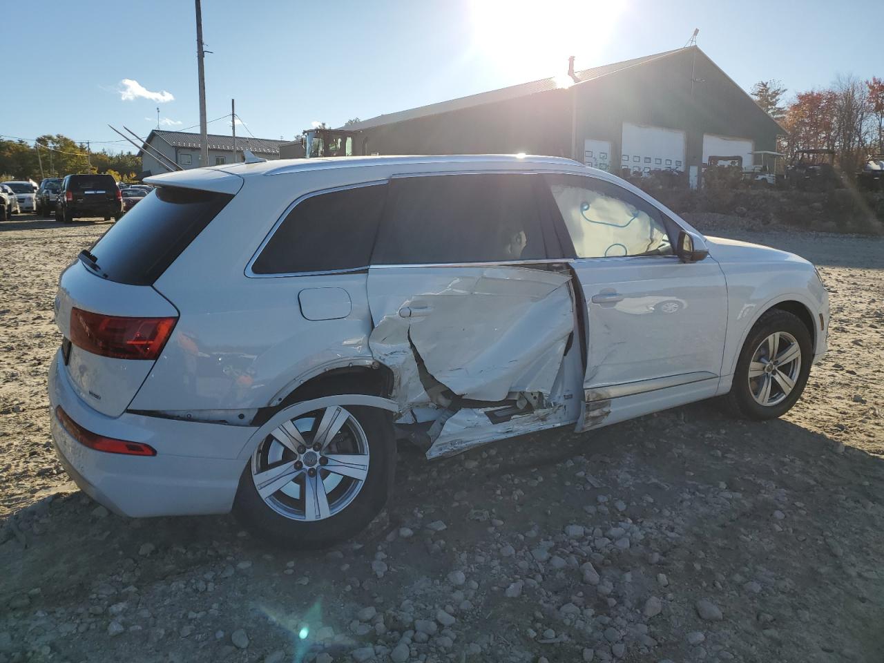 2017 Audi Q7 - Image 3