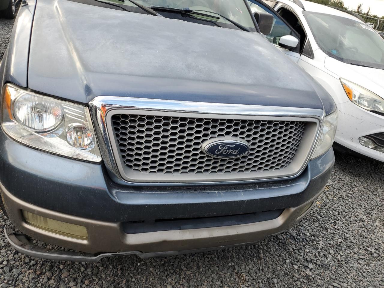 2004 Ford F-150 - Image 5