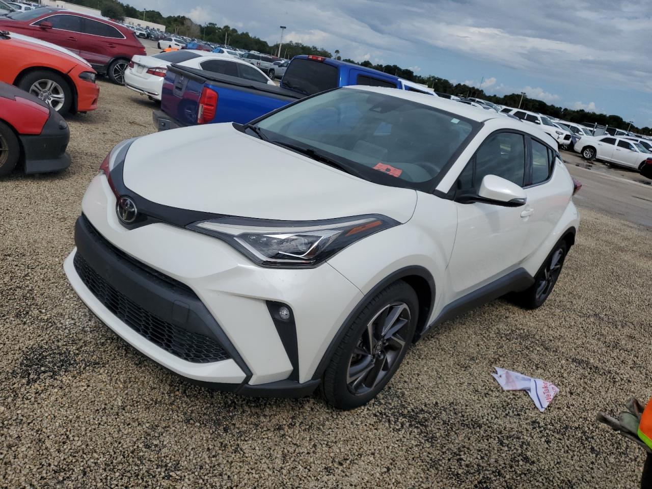 JTNKHMBX9L1088849 2020 Toyota C-Hr Xle