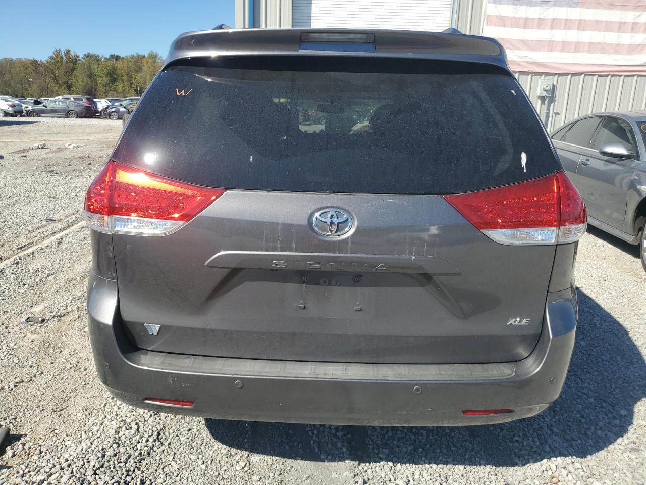 2014 Toyota Sienna Xle VIN: 5TDYK3DC1ES442017 Lot: 76445594