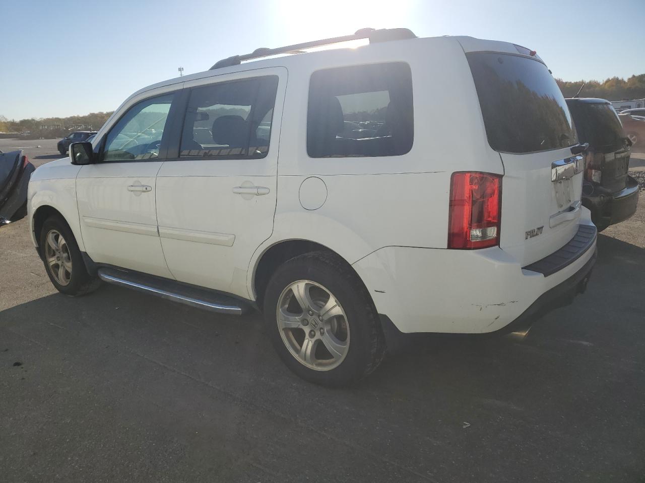 2015 Honda Pilot - Image 2