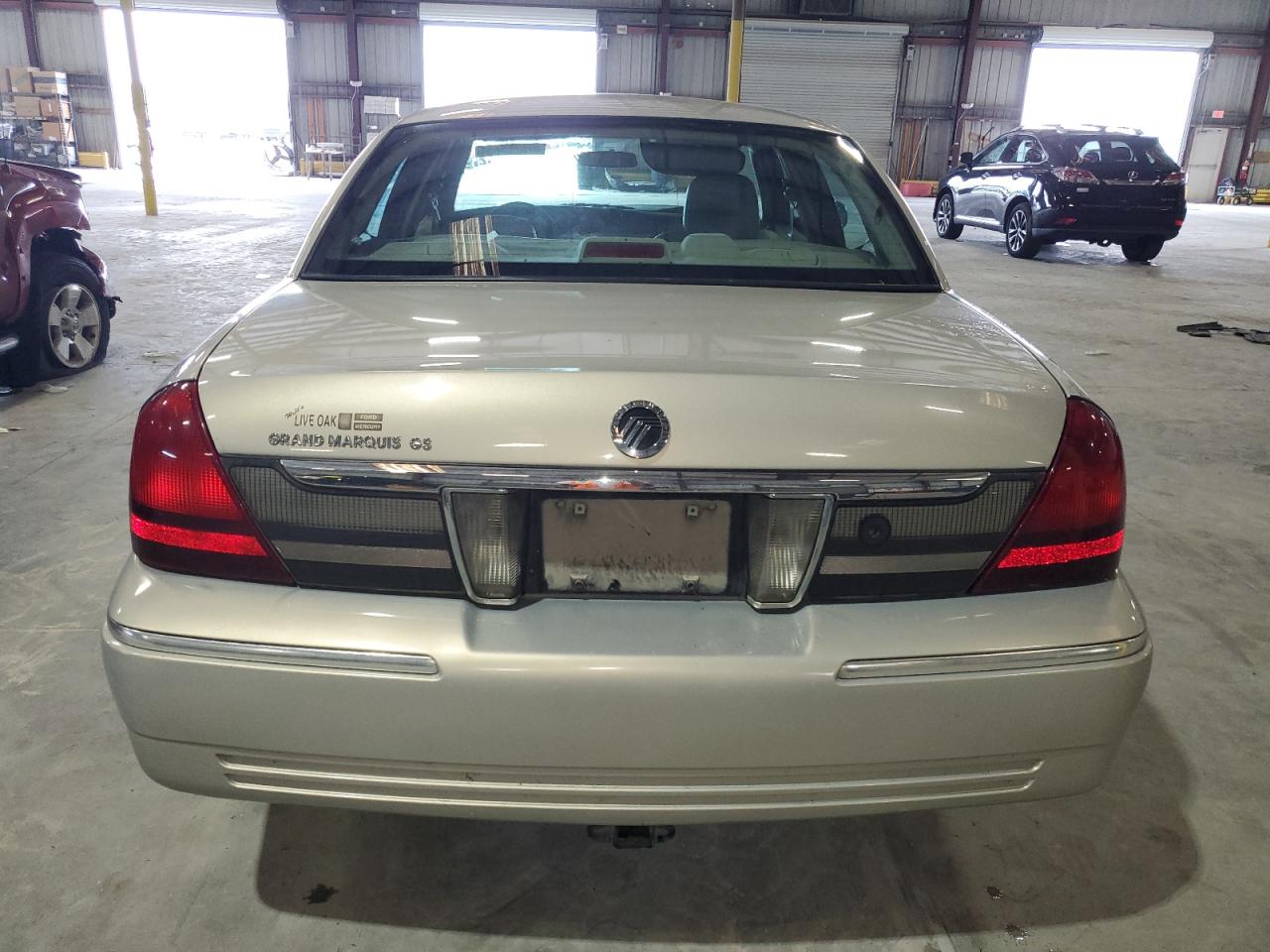 2008 Mercury Grand Marquis Gs VIN: 2MEFM74V08X623238 Lot: 75285854