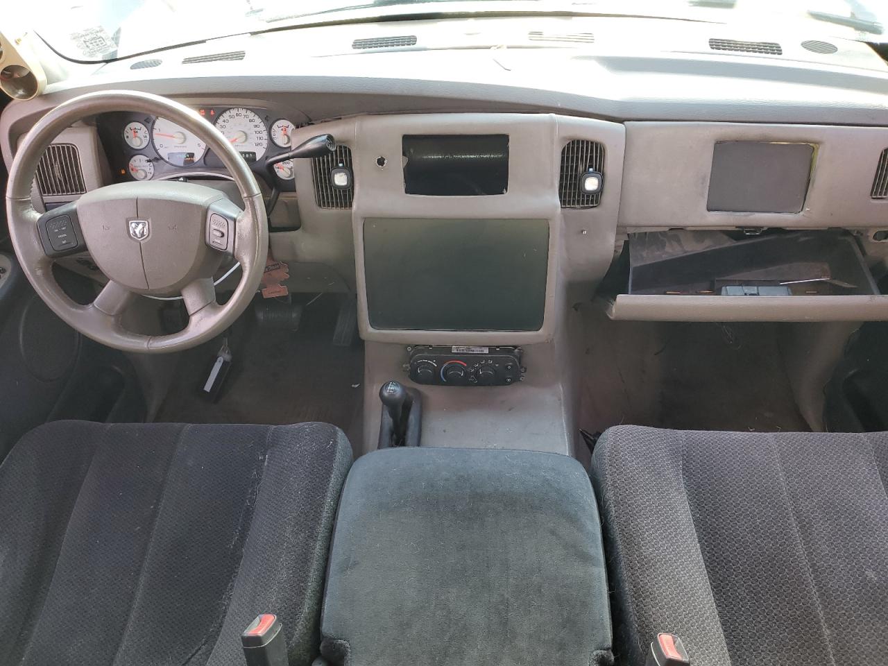 2005 Dodge RAM - Image 8