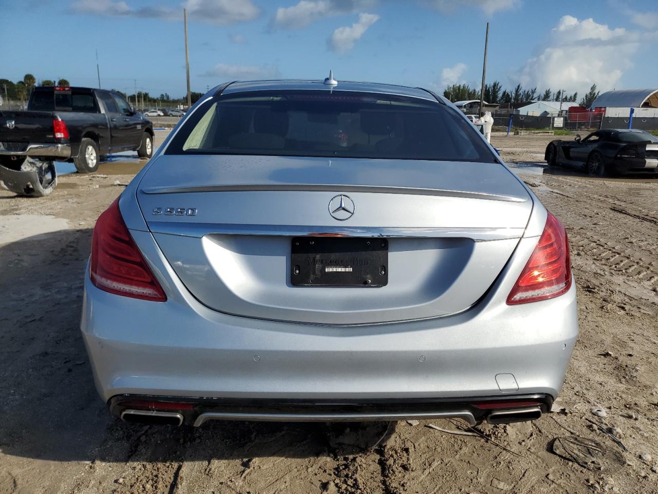 2016 Mercedes-Benz S 550 VIN: WDDUG8CB6GA233593 Lot: 76980394