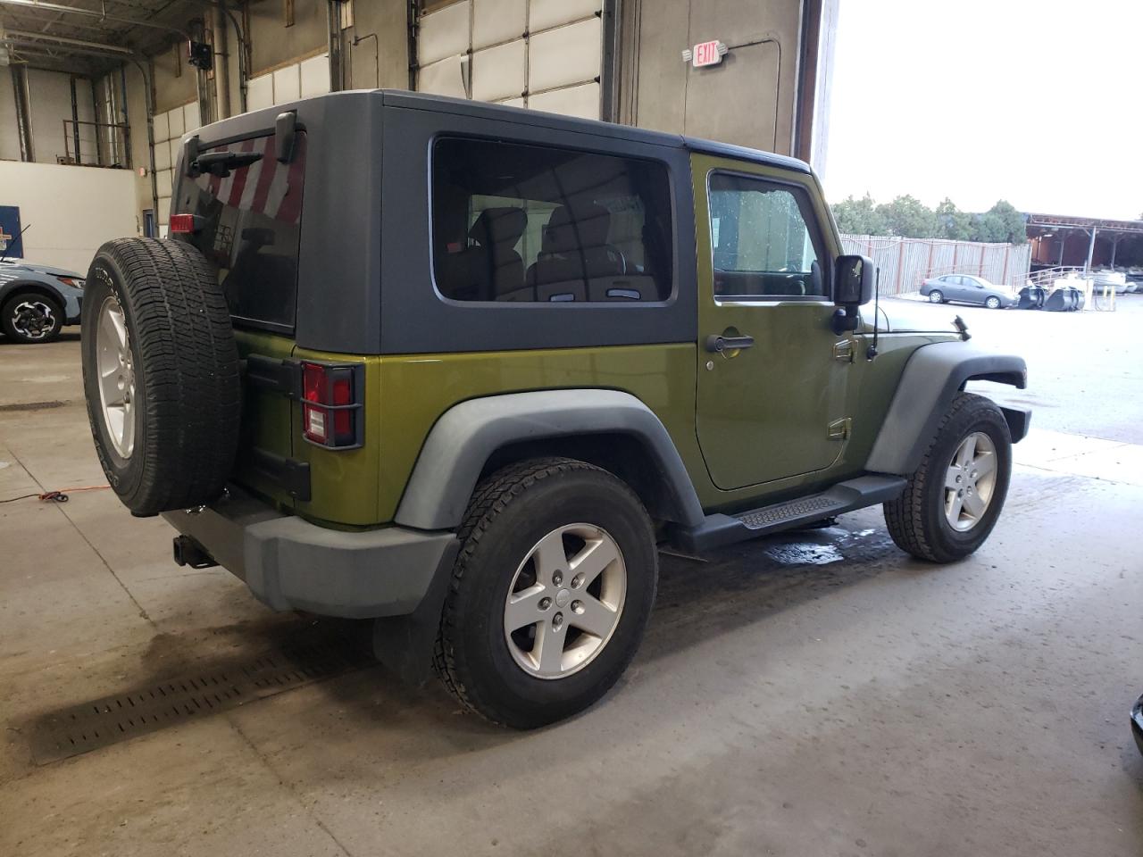 2010 Jeep Wrangler - Image 3