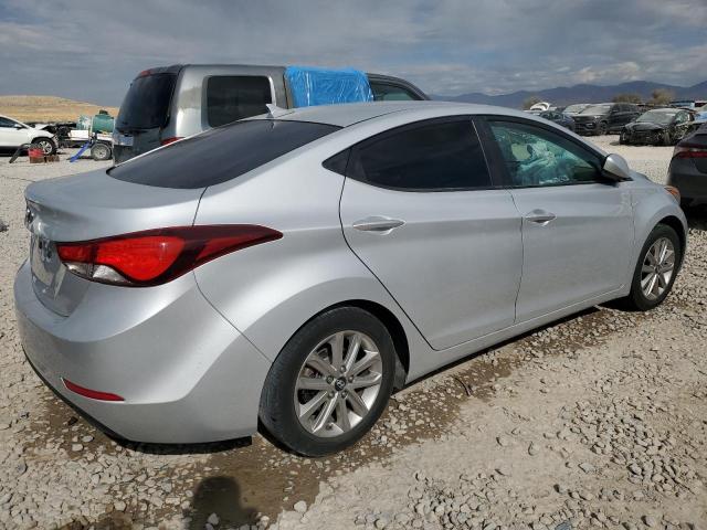  HYUNDAI ELANTRA 2015 Серебристый