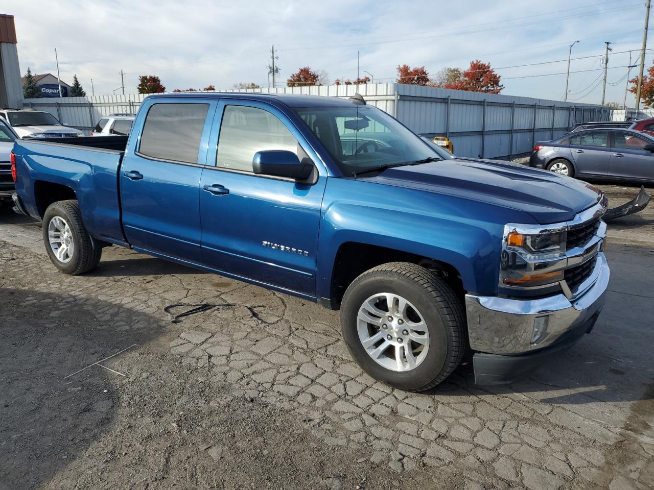 2017 Chevrolet Silverado - Image 4