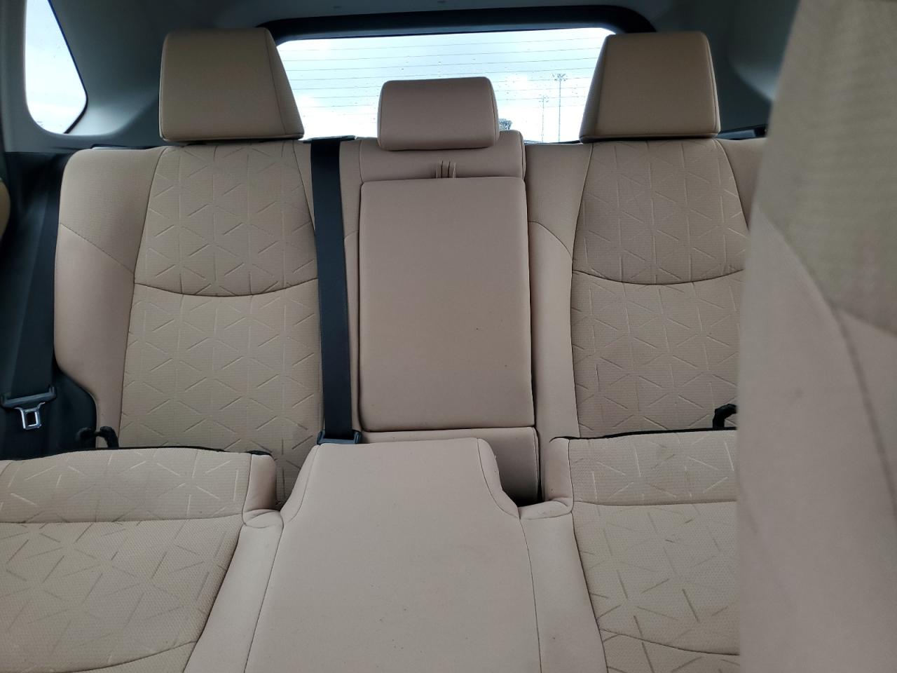 2020 Toyota RAV 4 - Image 10