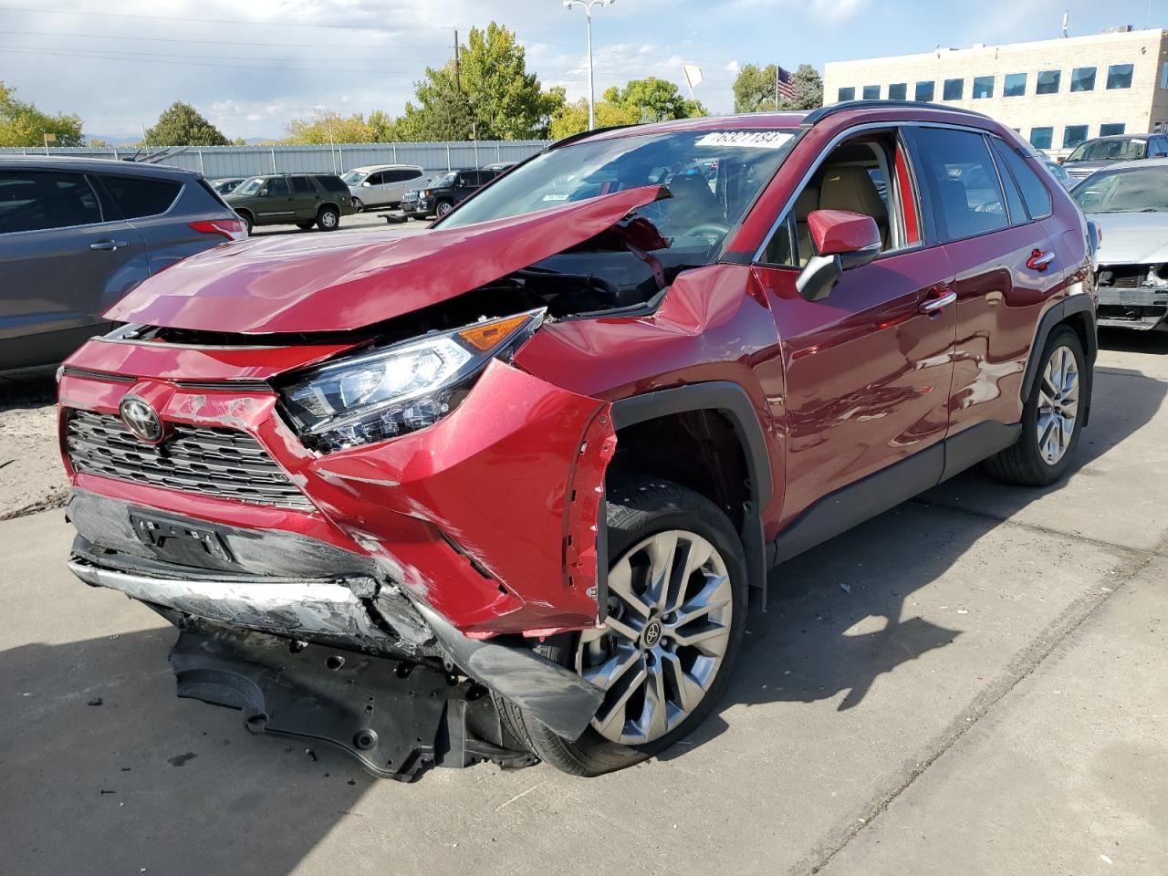 2021 Toyota Rav4 Limited VIN: 2T3N1RFV8MW229912 Lot: 76327184