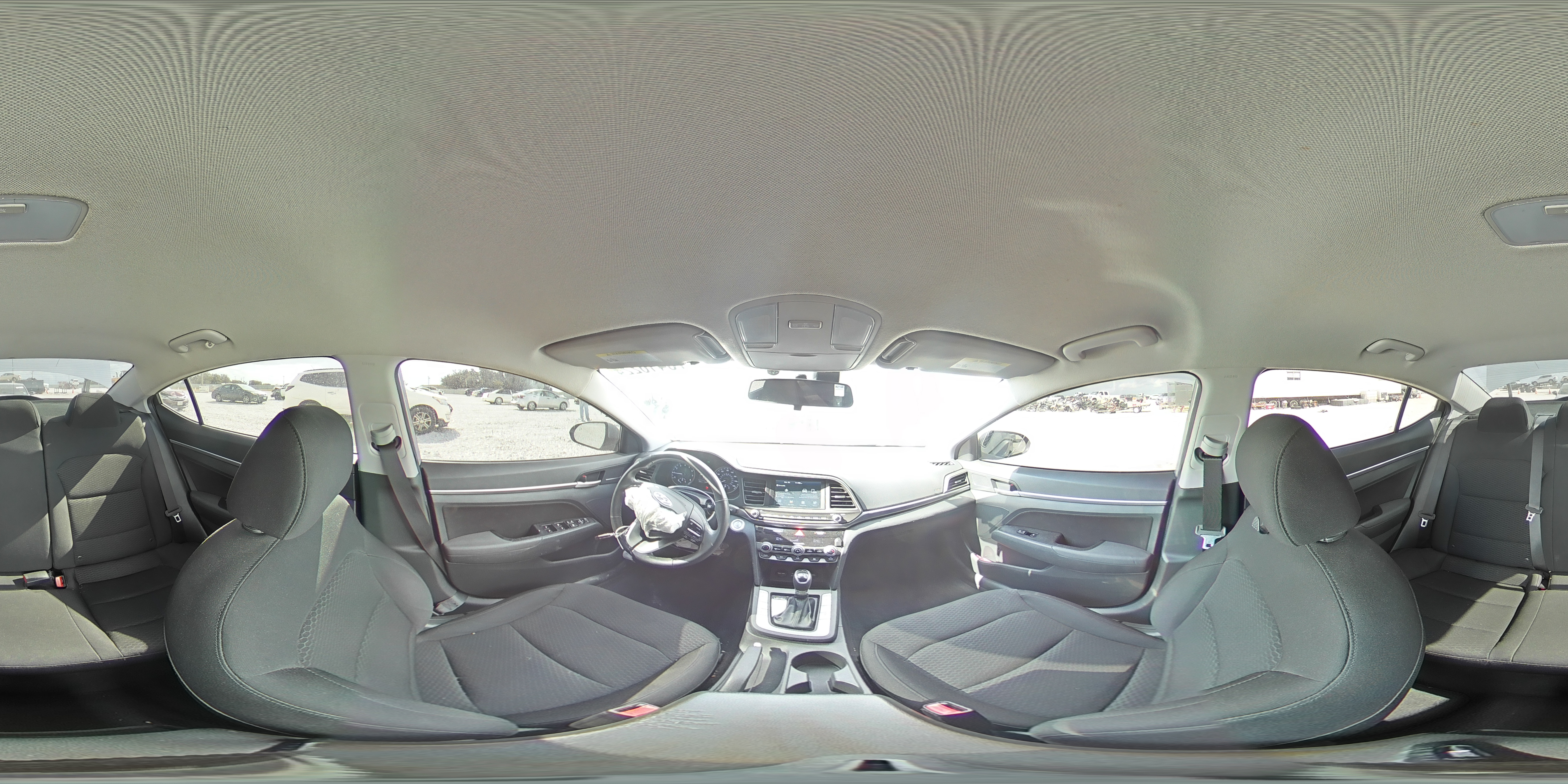 2020 Hyundai Elantra - Image 12