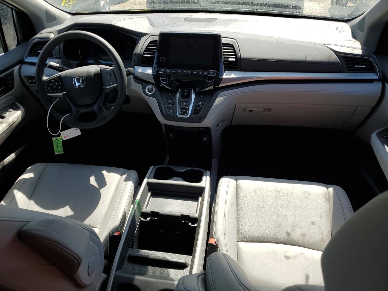 2024 Honda Odyssey - Image 8