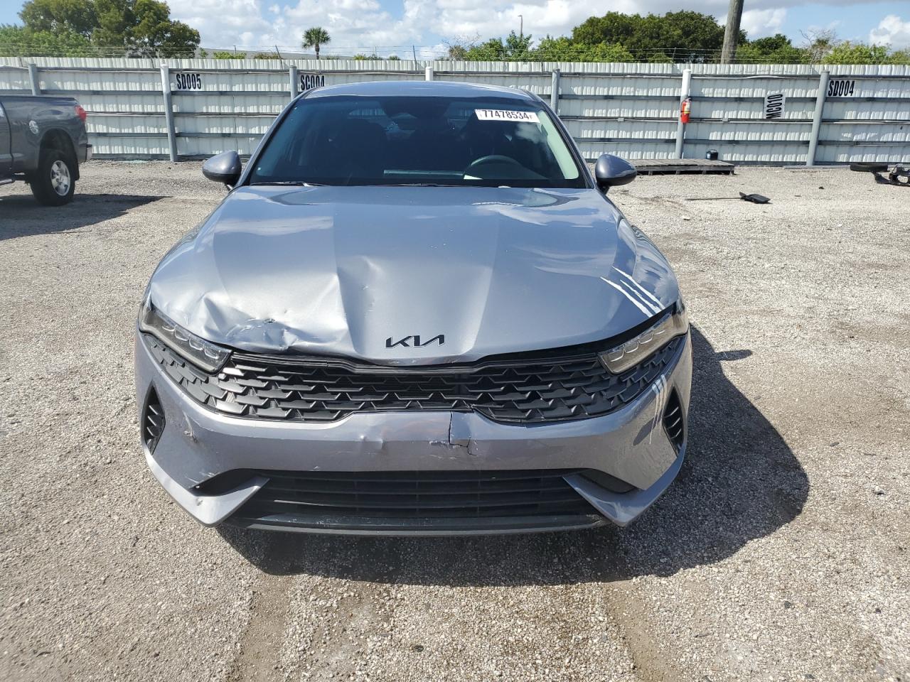 2022 Kia K5 - Image 5