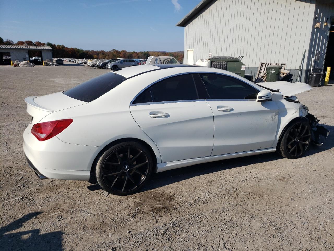 VIN WDDSJ4EB8FN178666 2015 MERCEDES-BENZ CLA-CLASS no.3